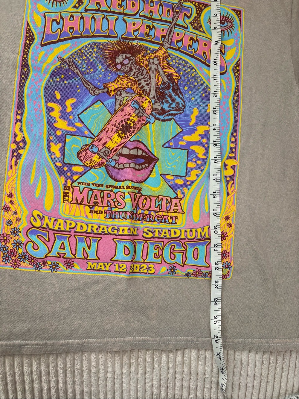 Red Hot Chili Peppers San Diego Graphic Tee - Taupe Size Large - Picture 4 of 6